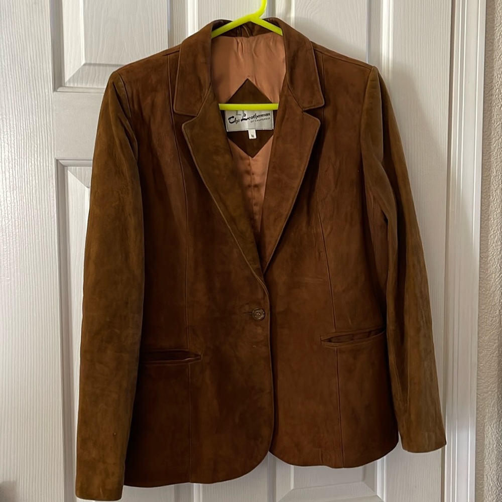 Women’s brown copper color Leather blazer, size 16.